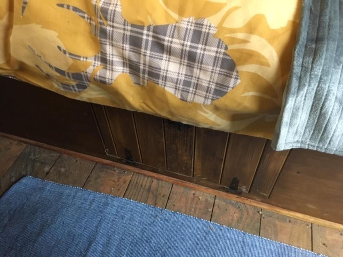 Charming 2-Bed Cabin In Domfront-En-Poiraie Perrou Экстерьер фото